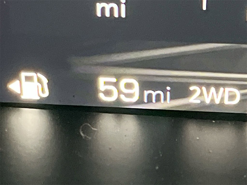 New 2026 GMC Canyon Elevation w/ Convenience Package image 32