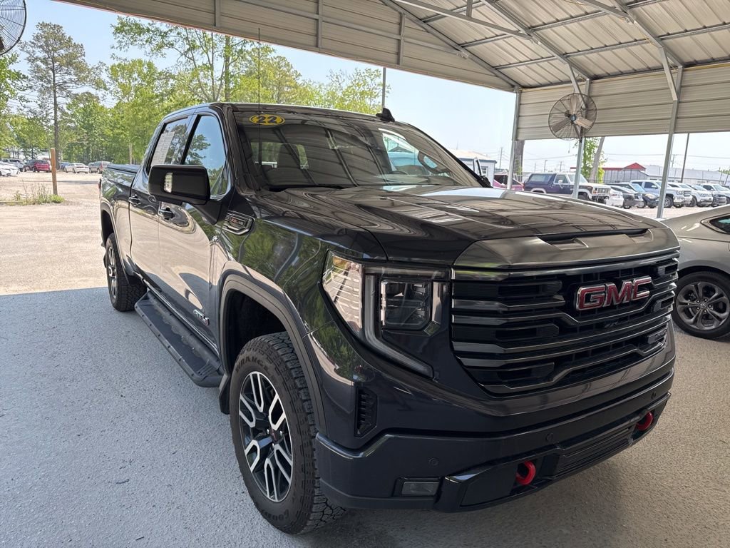 Used 2022 GMC Sierra 1500 AT4 w/ AT4 Premium Package AWD/4WD video 2