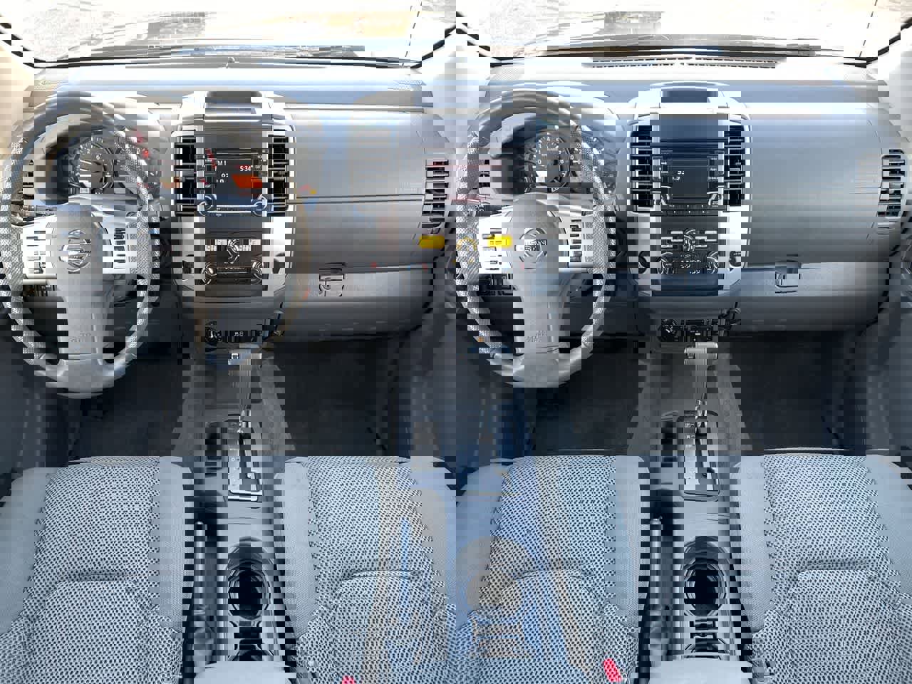 Used 2015 Nissan Frontier SV w/ SV Value Truck Package image 21