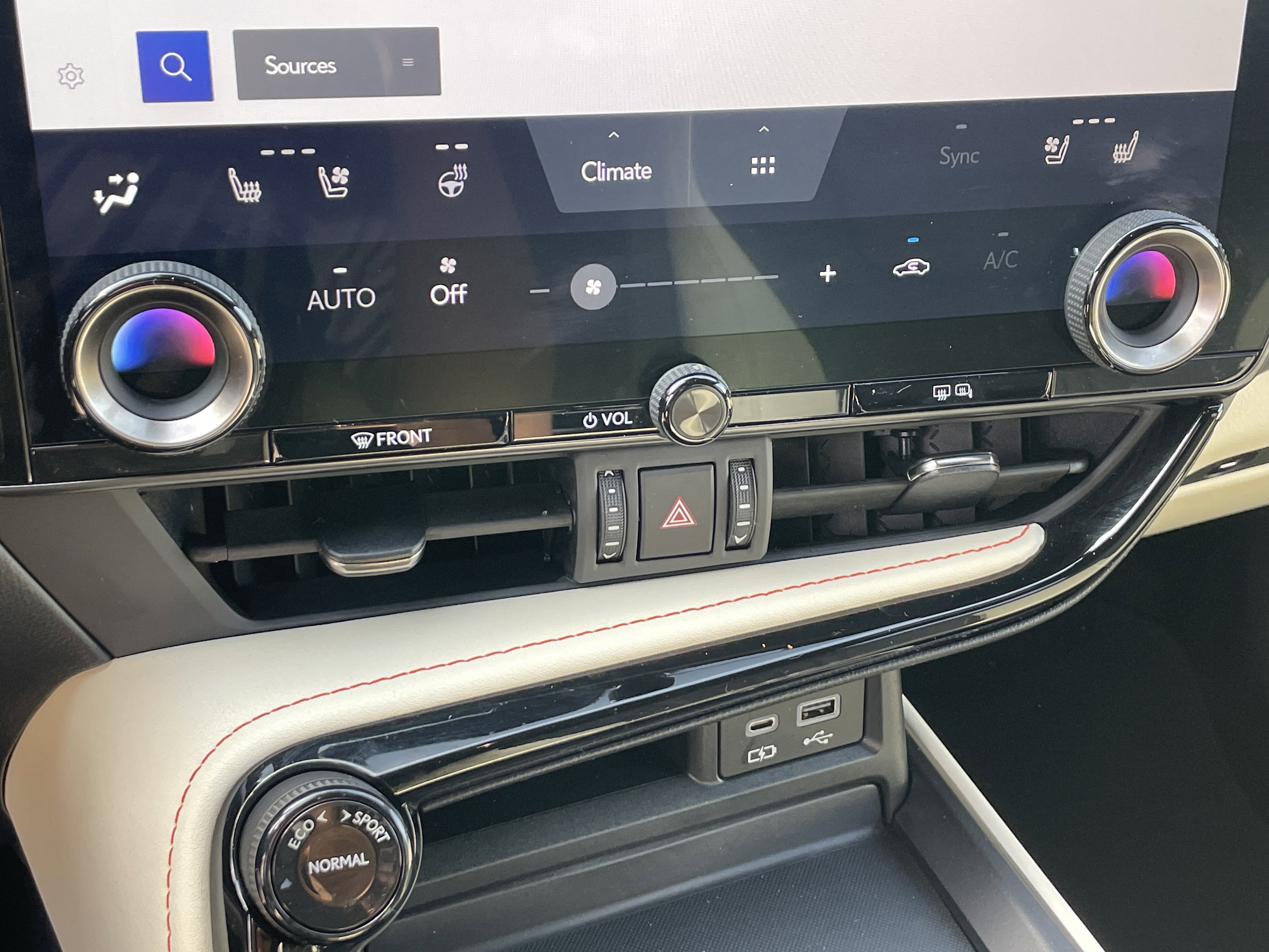 Used 2024 Lexus NX 250 NX 250 Premium w/ Cold Area Package image 25