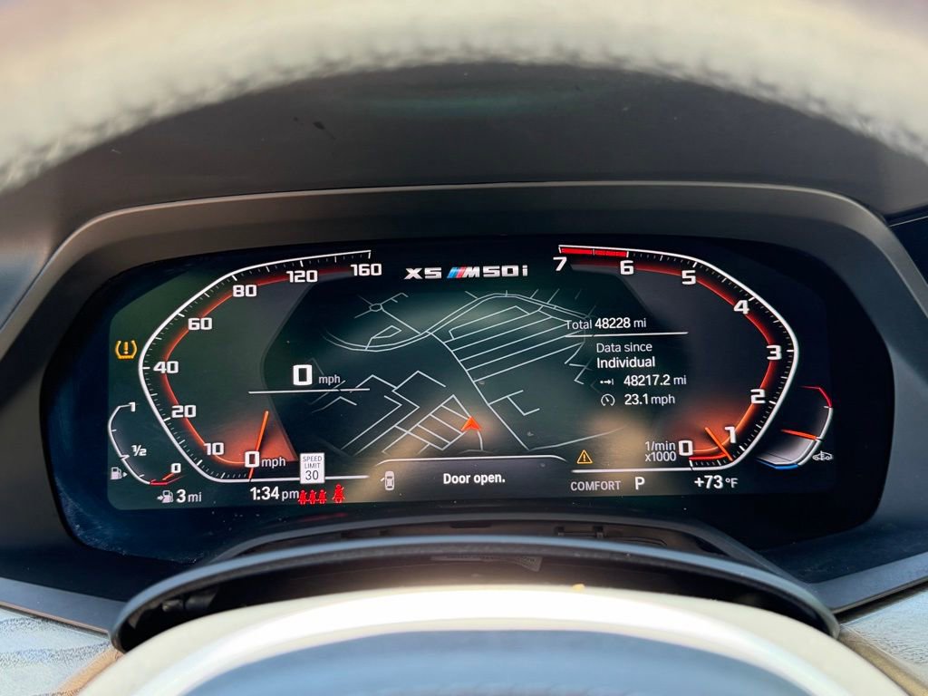 Used 2021 BMW X5 M50i w/ Executive Package image 19