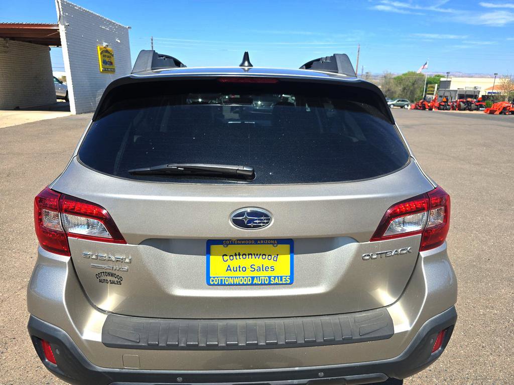 Used 2018 Subaru Outback 2.5i Limited AWD/4WD image 32