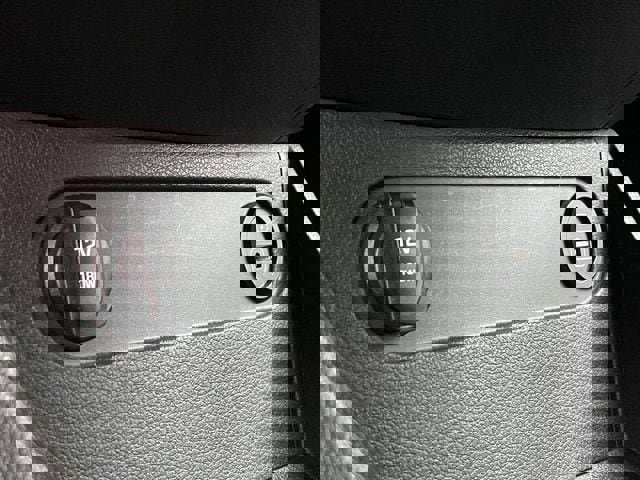 Used 2022 Hyundai Santa Fe SEL FWD image 20