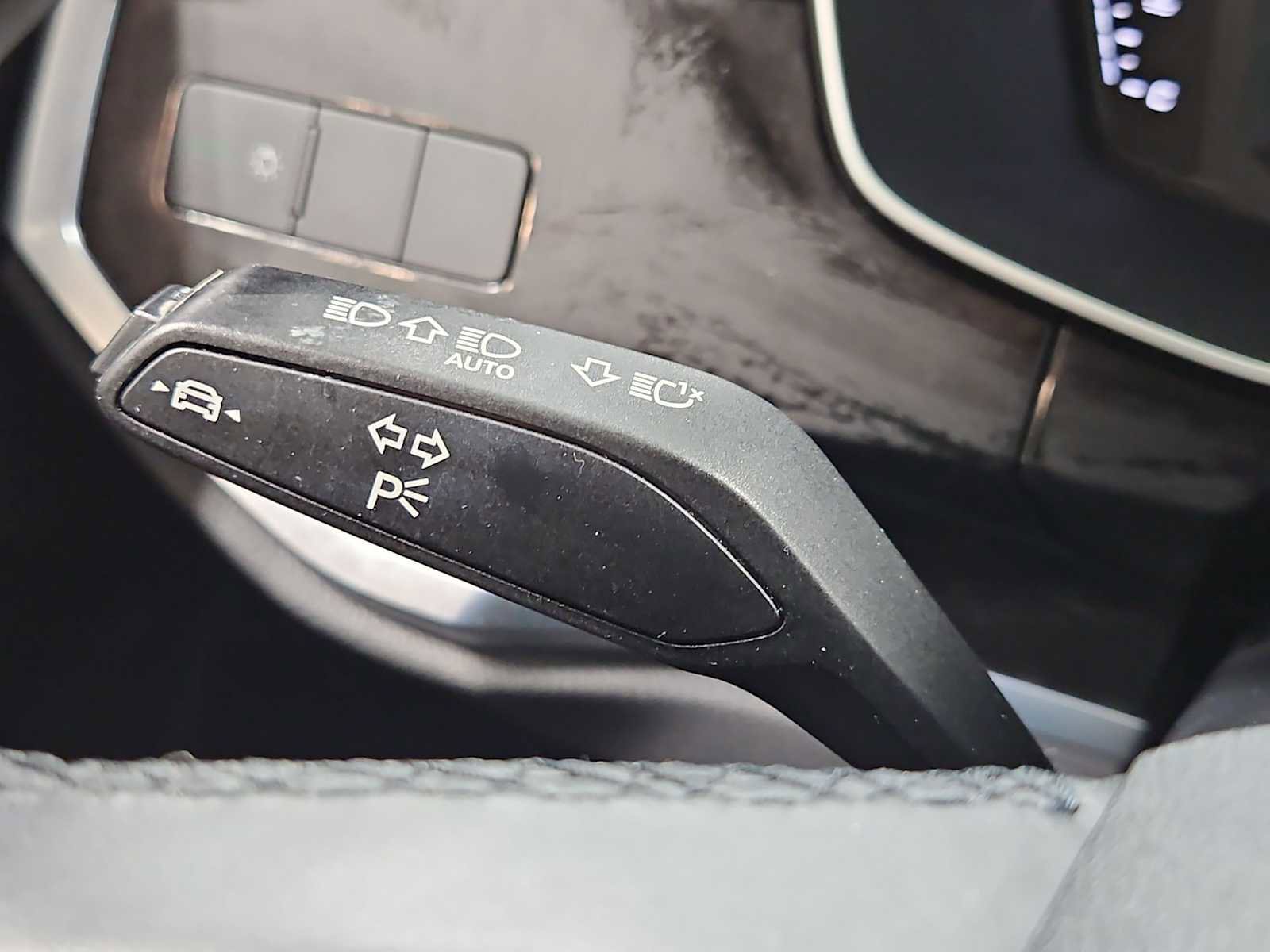 Used 2022 Audi Q3 2.0T Premium image 29