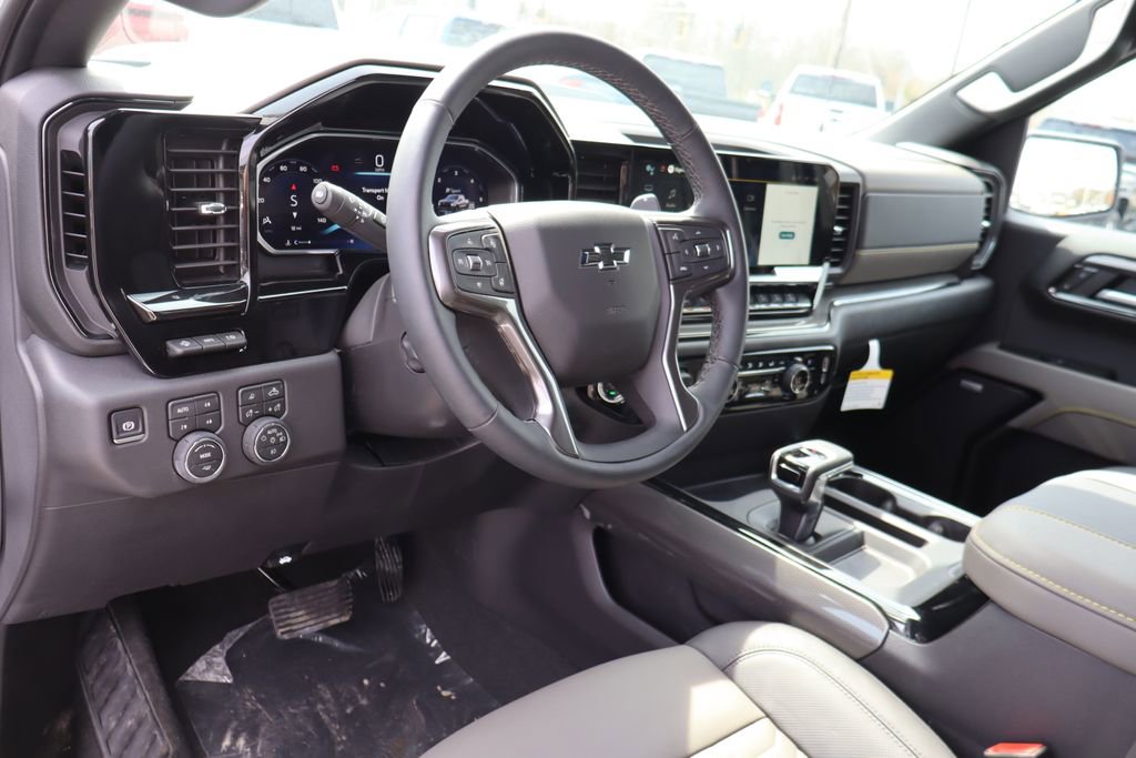 Used 2026 Chevrolet Silverado 1500 ZR2 AWD/4WD image 5