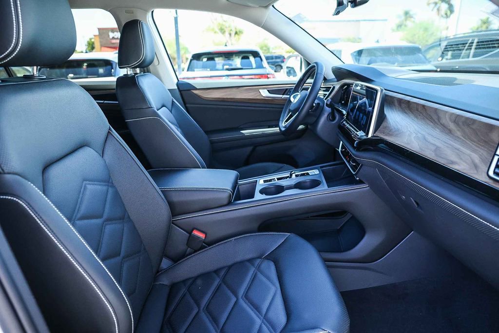 New 2026 Volkswagen Atlas SE image 26