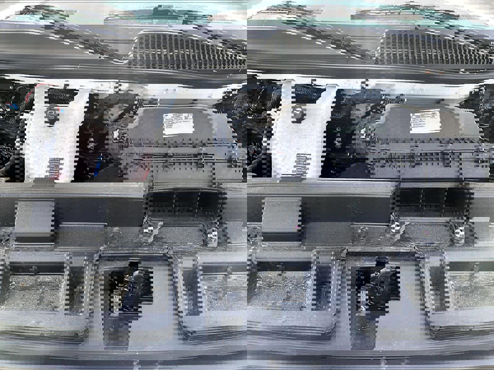 Used 2024 Chevrolet Express 2500 w/ Driver Convenience Package image 26