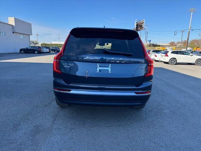 New 2025 Volvo XC90 T8 Plus w/ Protection Package Premier image 4