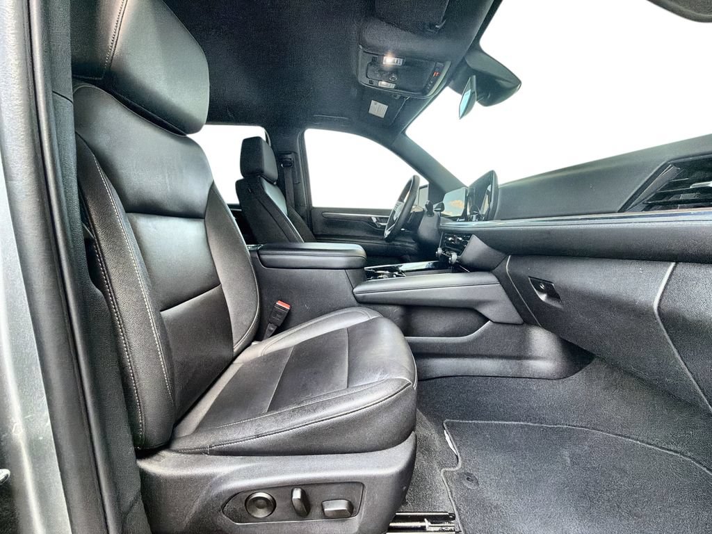 Certified 2025 Chevrolet Tahoe Z71 AWD/4WD image 29