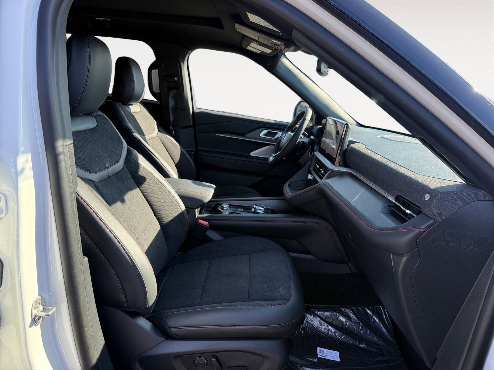 New 2026 Ford Explorer ST w/ Sun And Sound Package image 19