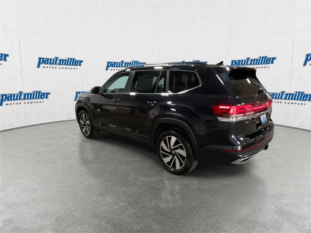 Used 2025 Volkswagen Atlas SE image 9