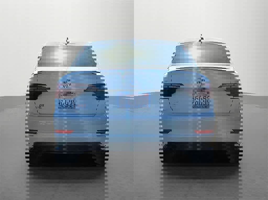 Used 2021 Volkswagen Jetta GLI image 5