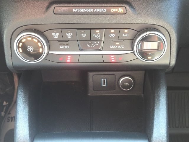 Used 2020 Ford Escape SE FWD image 35
