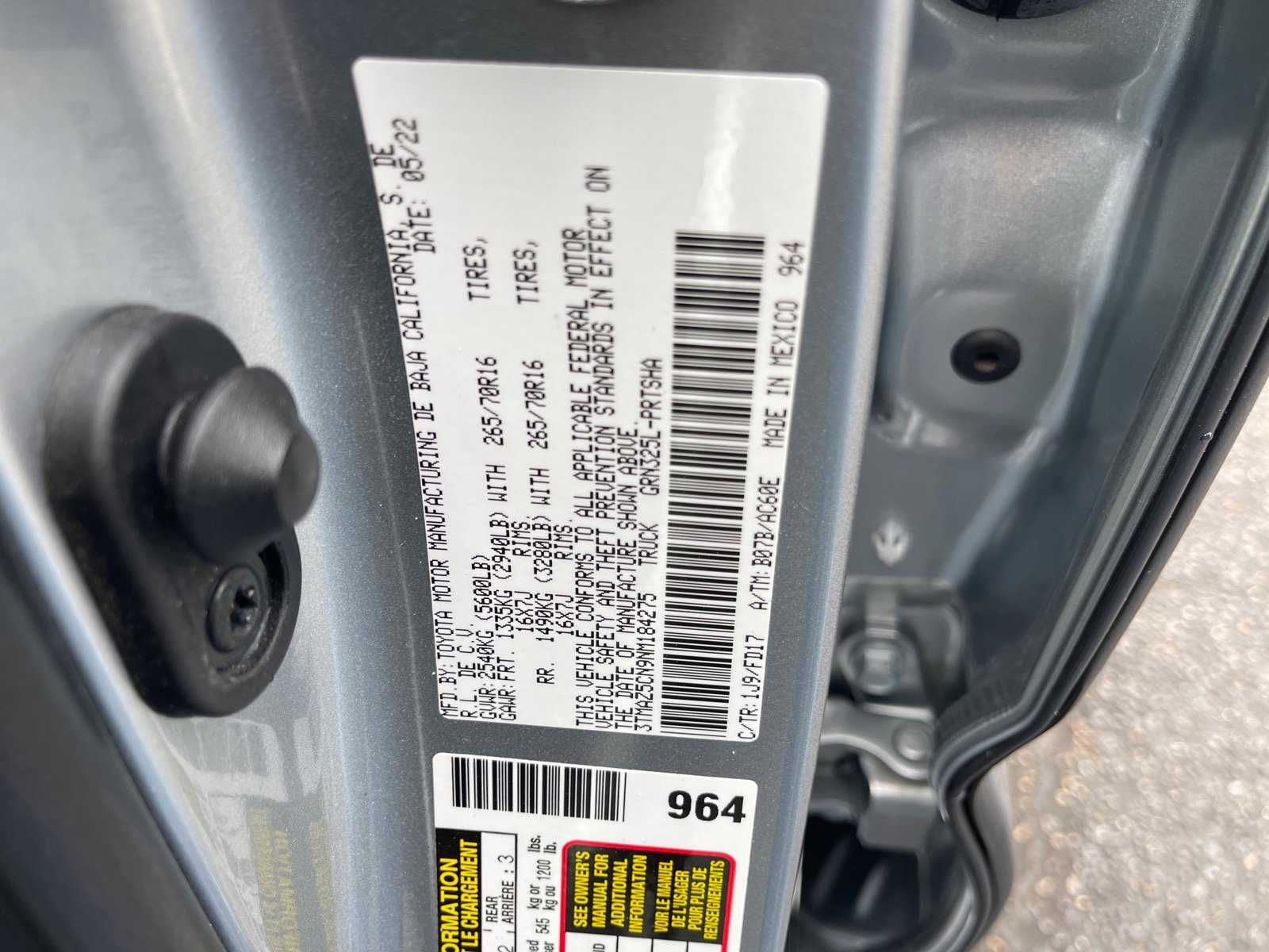 Used 2022 Toyota Tacoma TRD Off-Road w/ Technology Package image 11