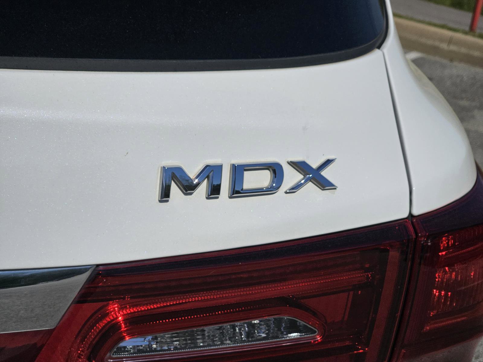 Used 2019 Acura MDX SH-AWD image 7