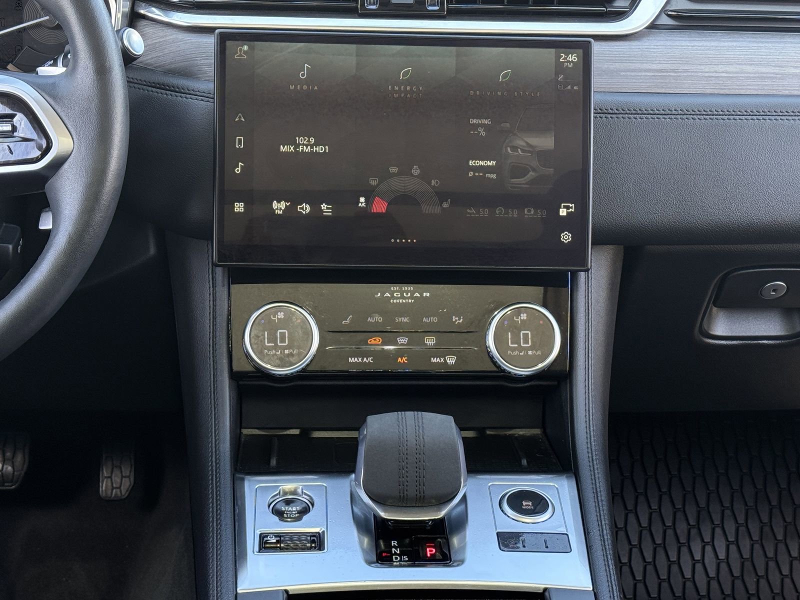 Used 2023 Jaguar F-PACE S image 18