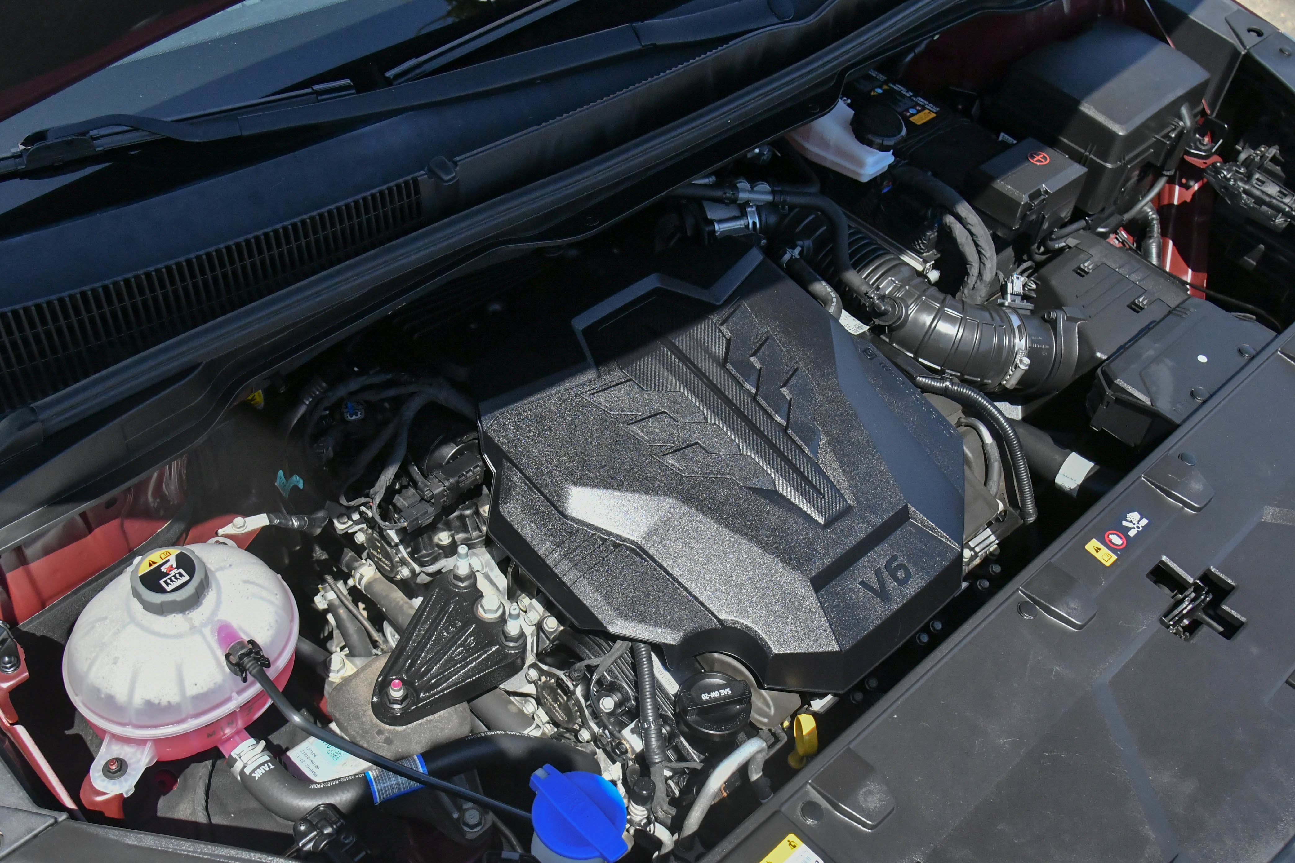 Used 2022 Kia Carnival LX FWD image 49