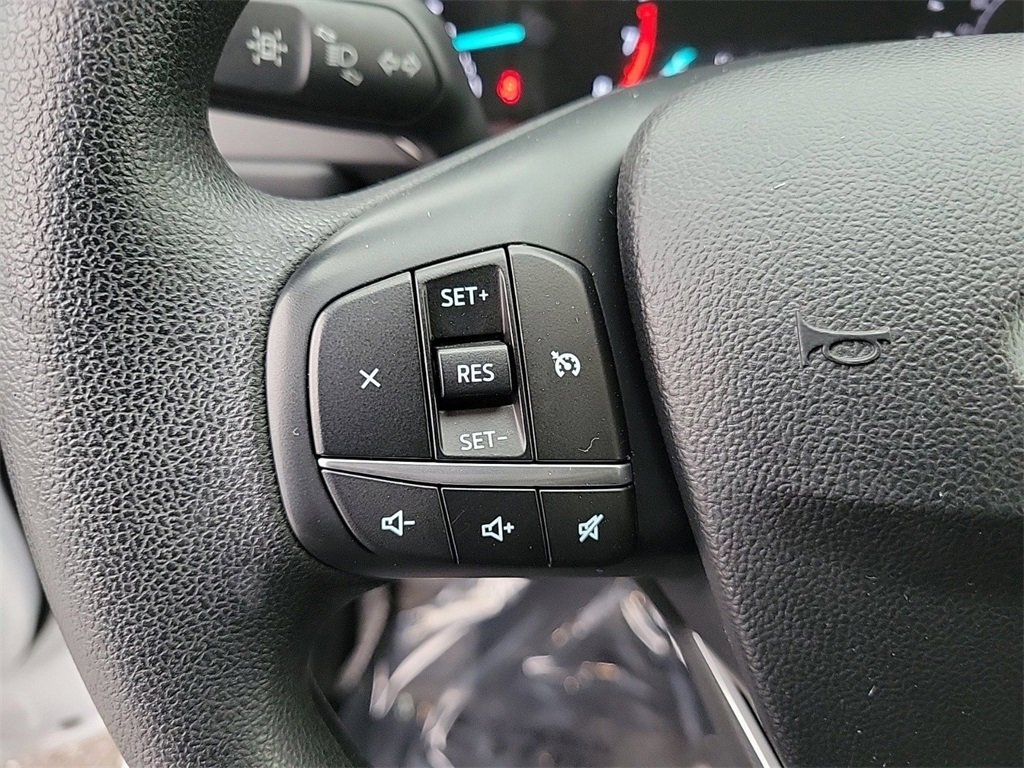 Used 2020 Ford Escape SE image 21