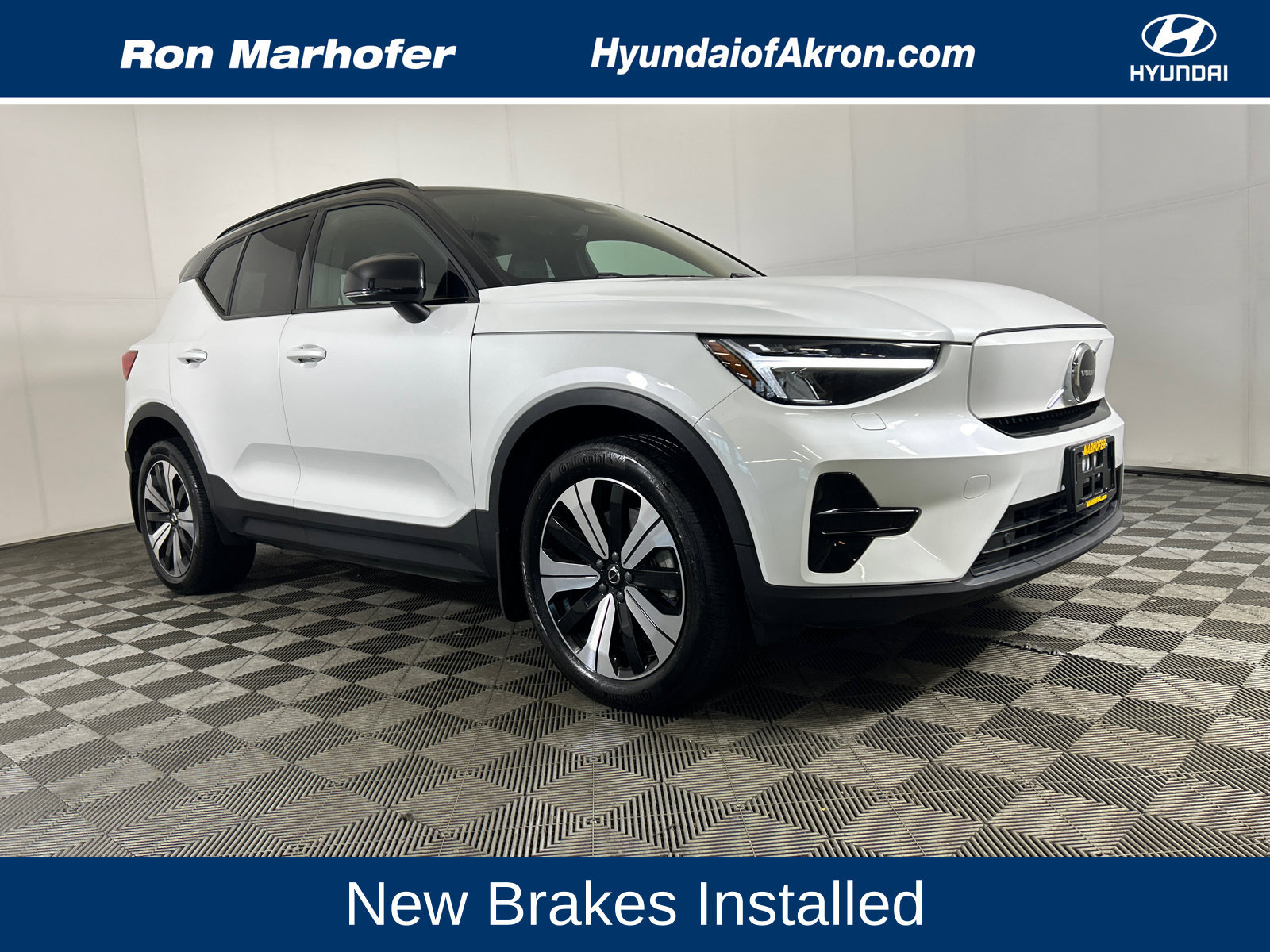 Used 2023 Volvo XC40 Recharge Core
