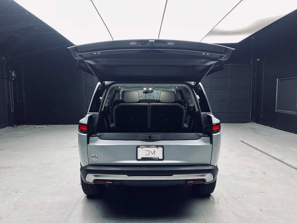 Used 2024 Rivian R1S Adventure Dual AWD/4WD image 47