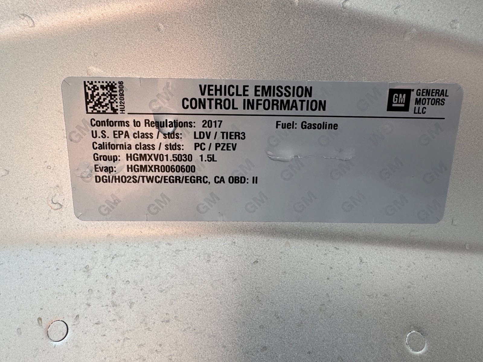 Used 2017 Chevrolet Volt Premier w/ Driver Confidence II Package FWD image 18