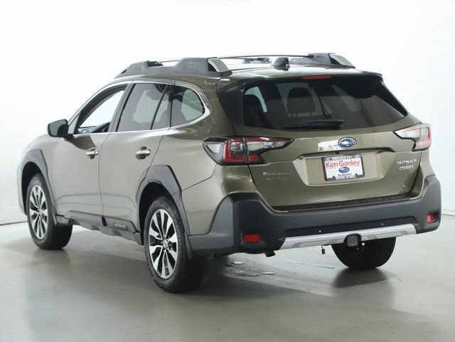 Used 2024 Subaru Outback Touring AWD/4WD image 40