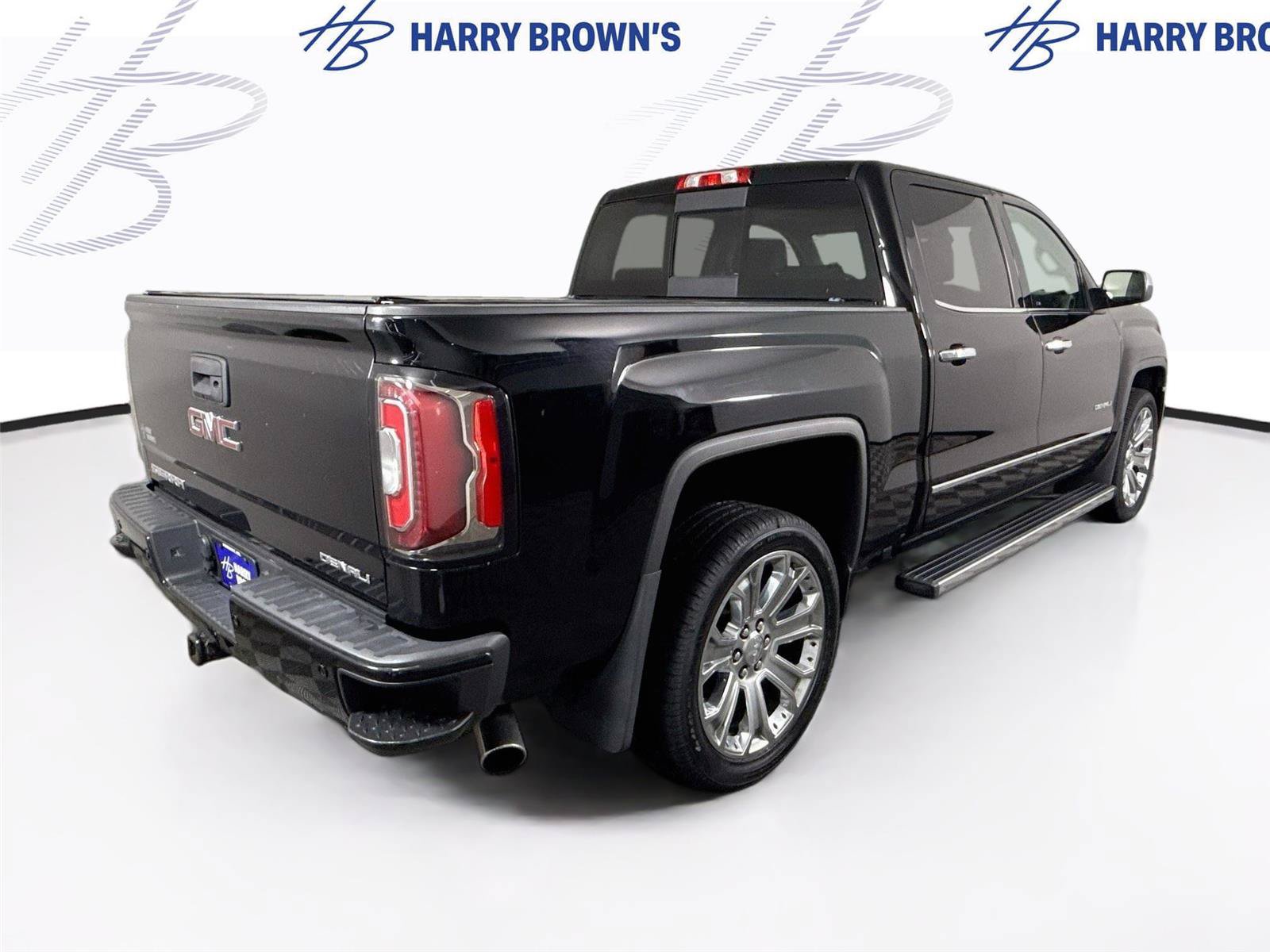 Used 2018 GMC Sierra 1500 Denali w/ Denali Ultimate Package AWD/4WD image 32