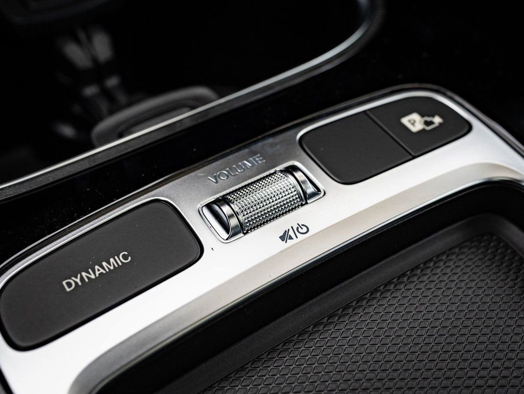 Certified 2025 Mercedes-Benz CLA 250 4MATIC image 23