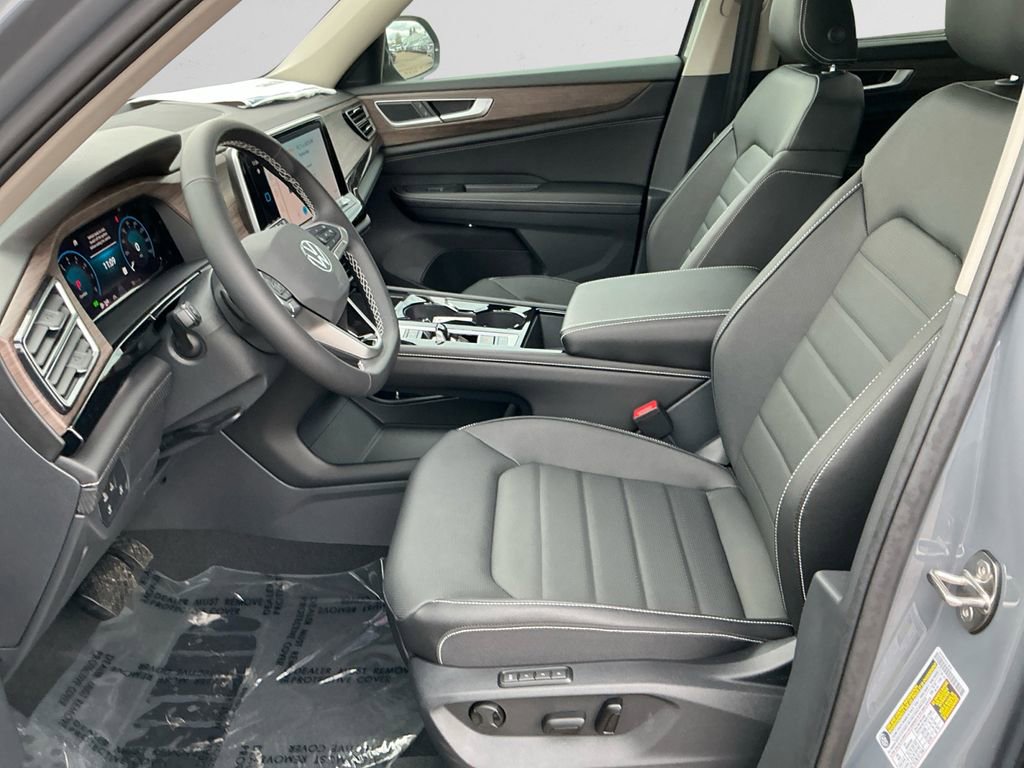 New 2026 Volkswagen Atlas SEL image 9