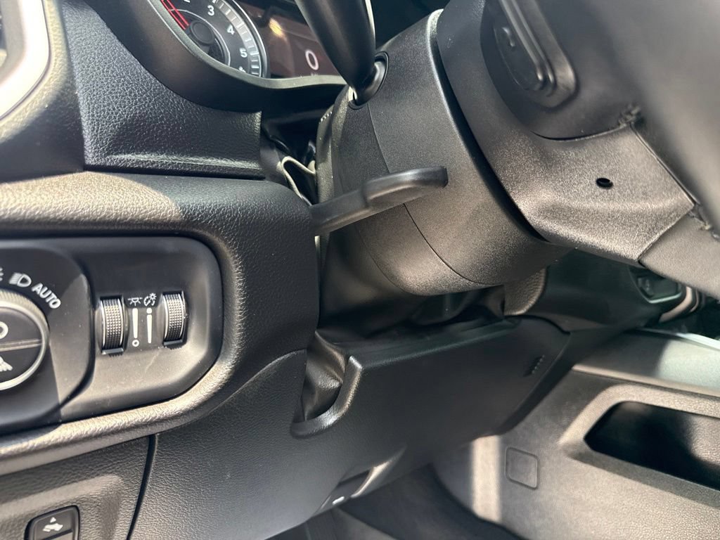 Used 2025 RAM 1500 Lone Star AWD/4WD image 16