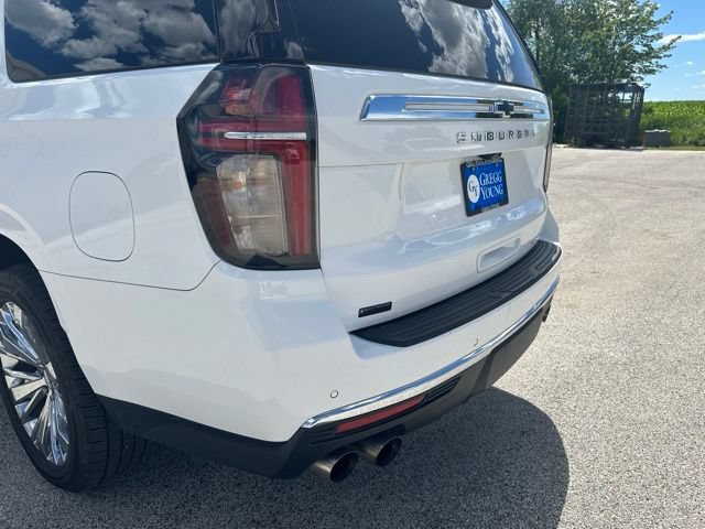 Used 2021 Chevrolet Suburban Premier w/ Premium Package AWD/4WD image 14