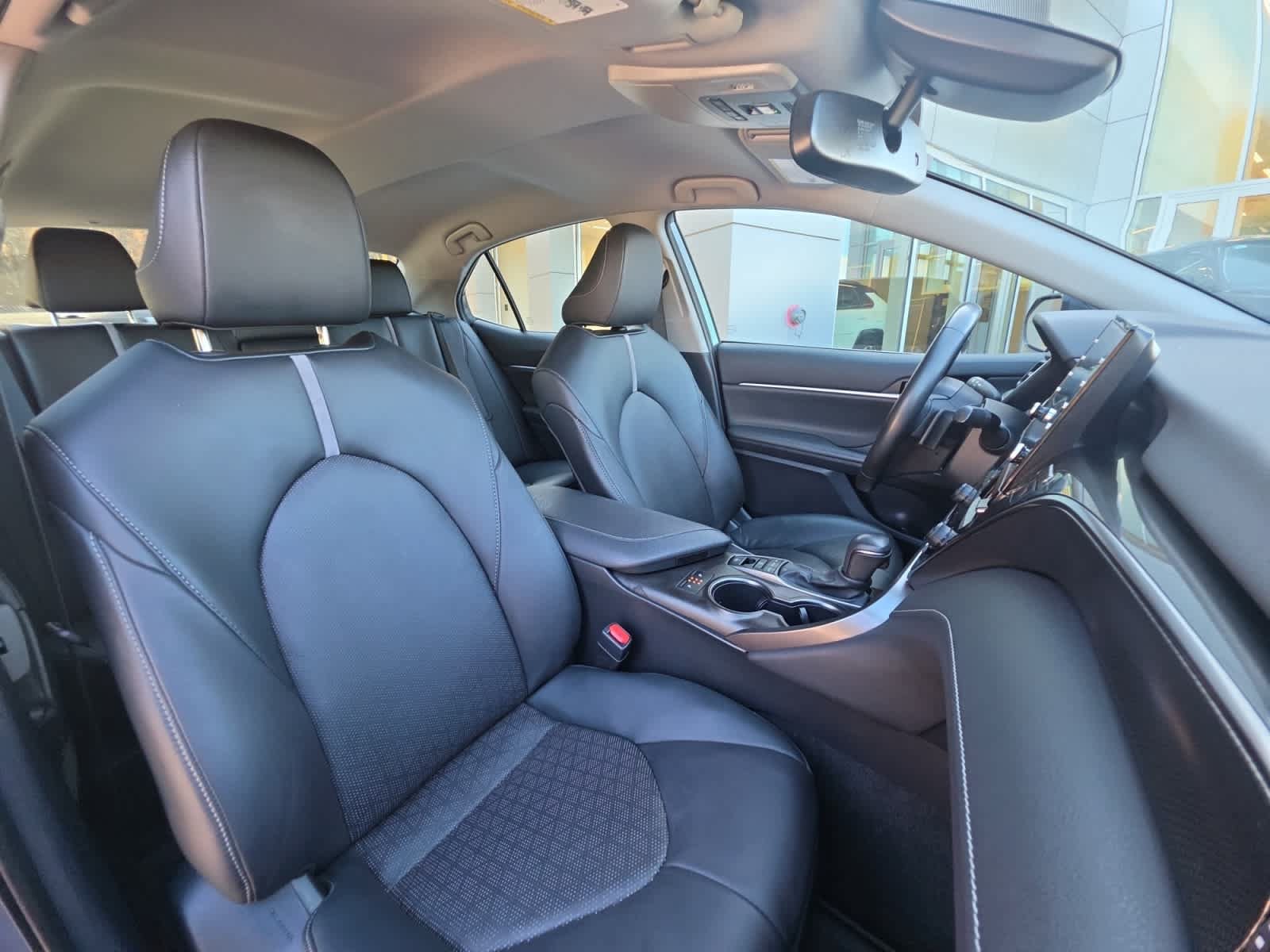 Used 2023 Toyota Camry XSE FWD image 22