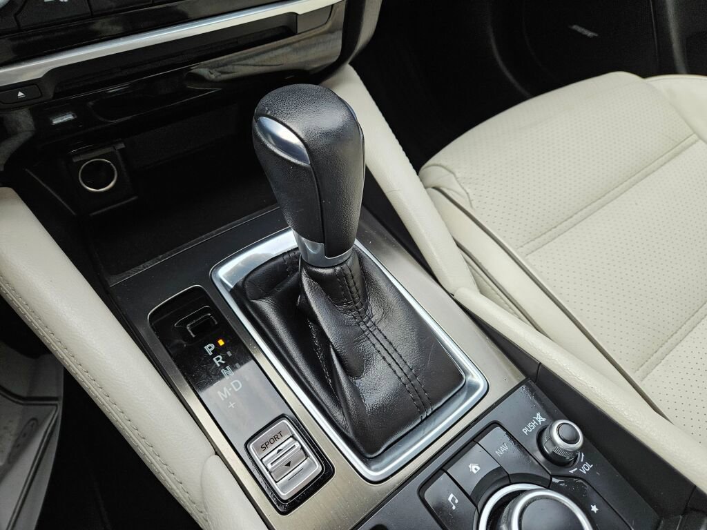 Used 2017 MAZDA MAZDA6 Grand Touring image 23