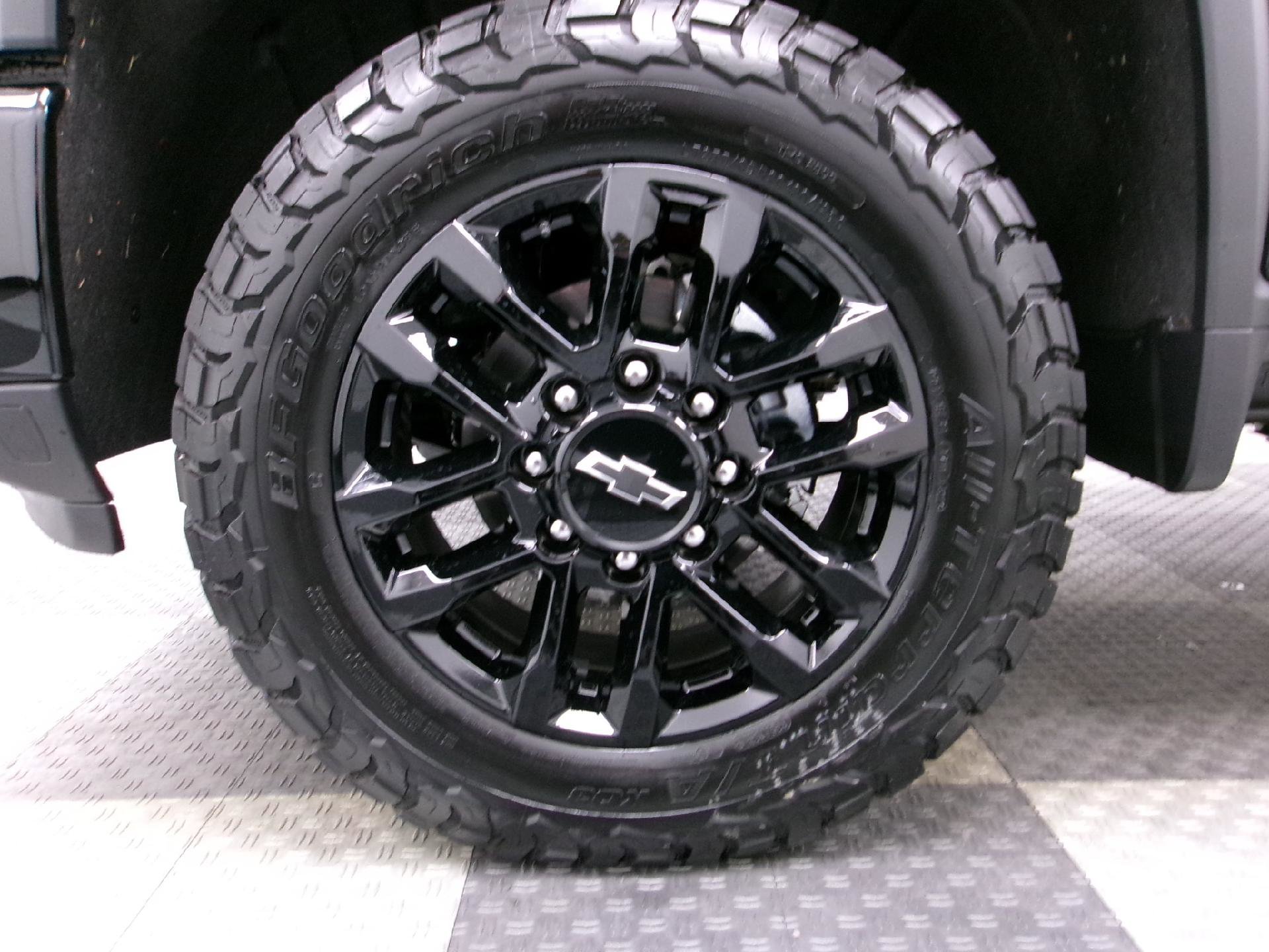 New 2026 Chevrolet Silverado 3500 LT w/ Trail Boss Package image 17