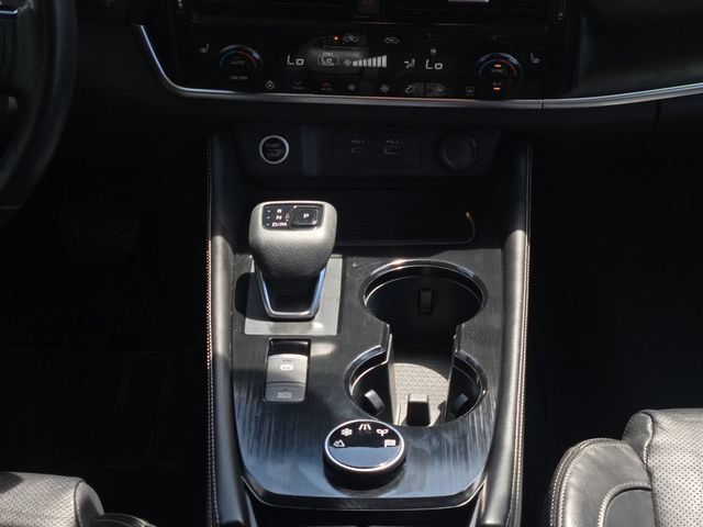 Used 2023 Nissan Rogue Platinum w/ Platinum Premium Package AWD/4WD image 20