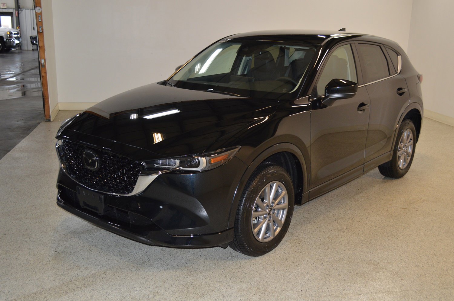New 2025 MAZDA CX-5 AWD 2.5 S w/ Select Package image 7