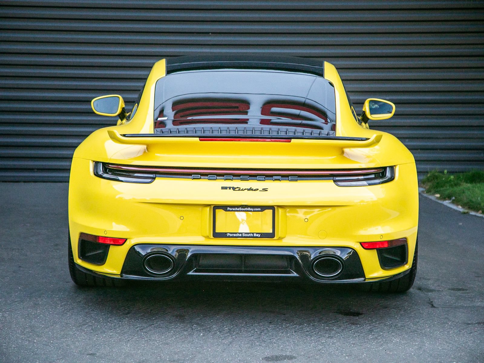 Used 2022 Porsche 911 Turbo S AWD/4WD image 10