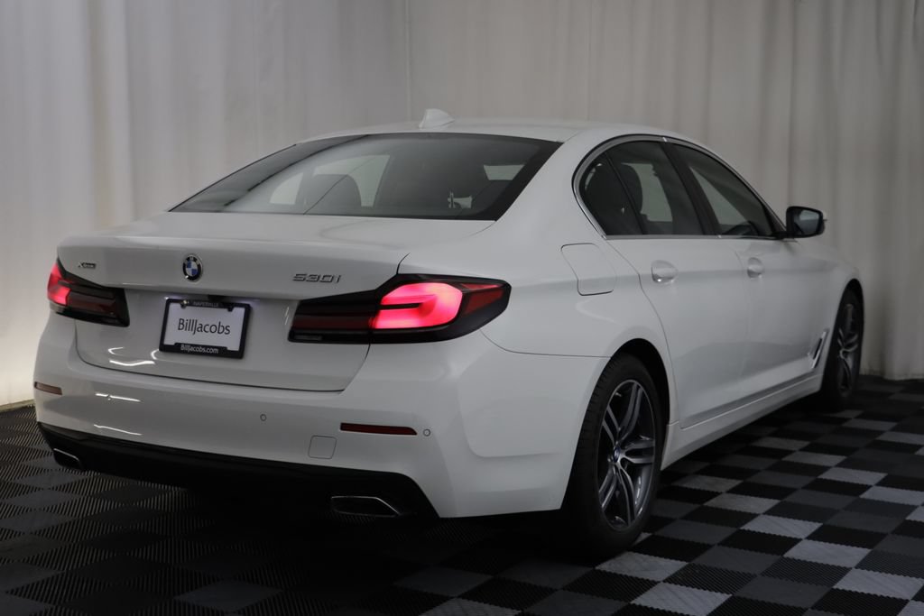 Used 2023 BMW 530i xDrive w/ Convenience Package AWD/4WD image 17
