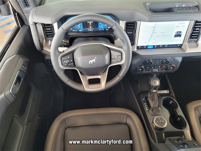 New 2025 Ford Bronco Outer Banks image 7