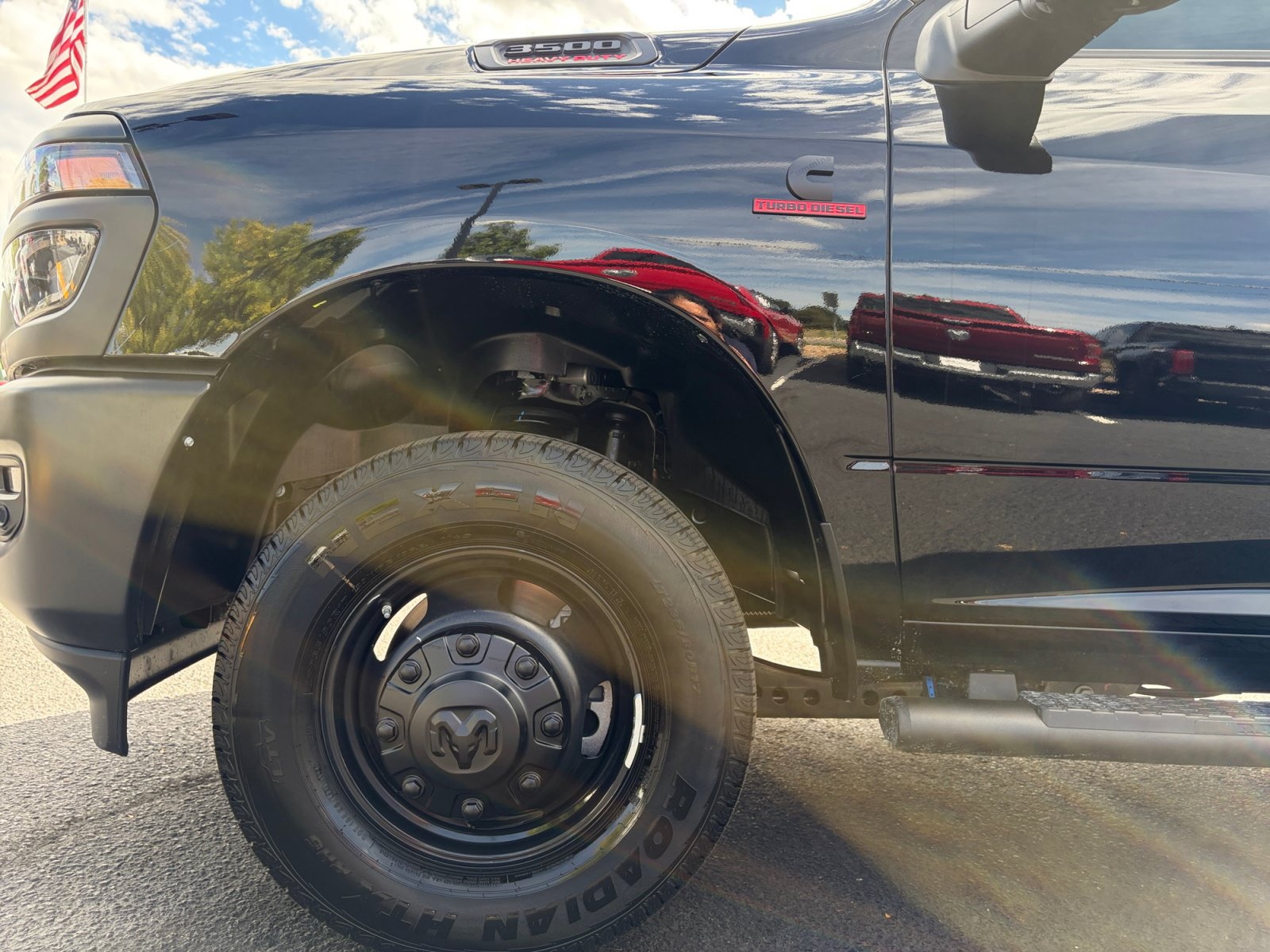 New 2027 RAM 3500 Laramie AWD/4WD image 10