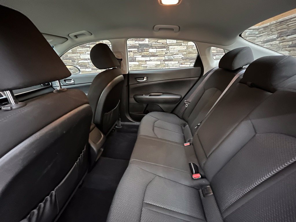 Used 2016 Kia Optima LX FWD image 44