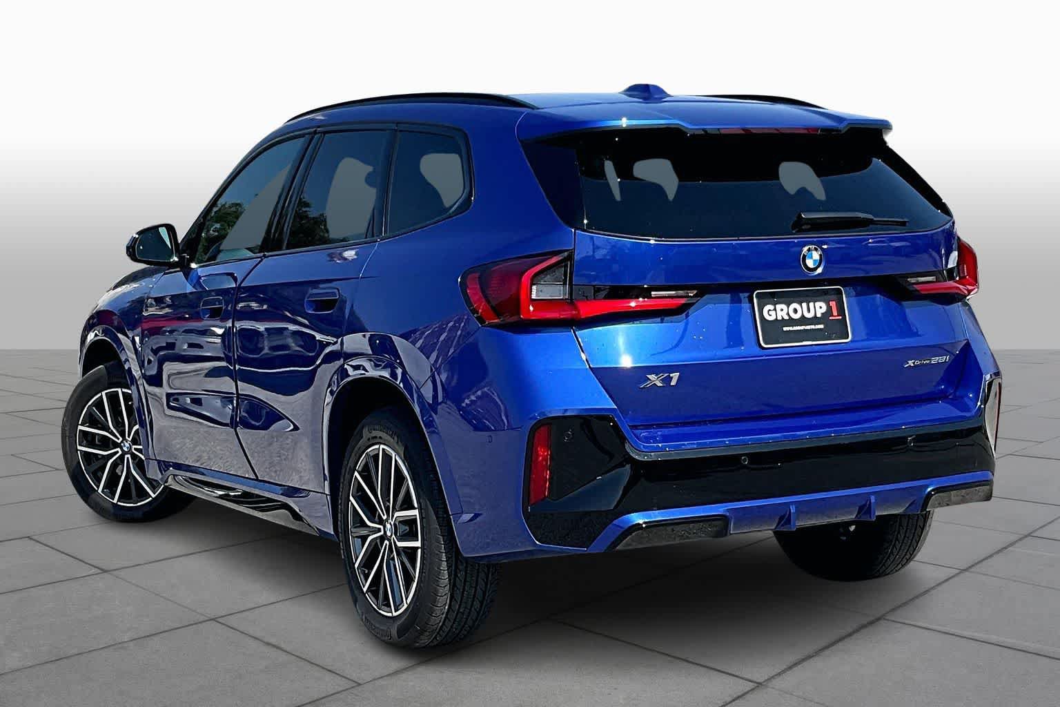 Used 2025 BMW X1 xDrive28i w/ Premium Package AWD/4WD image 11