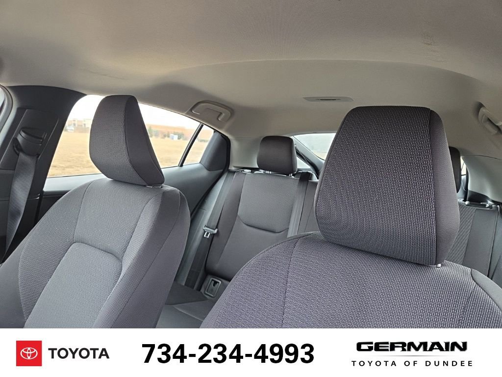 Used 2025 Toyota Prius LE image 15