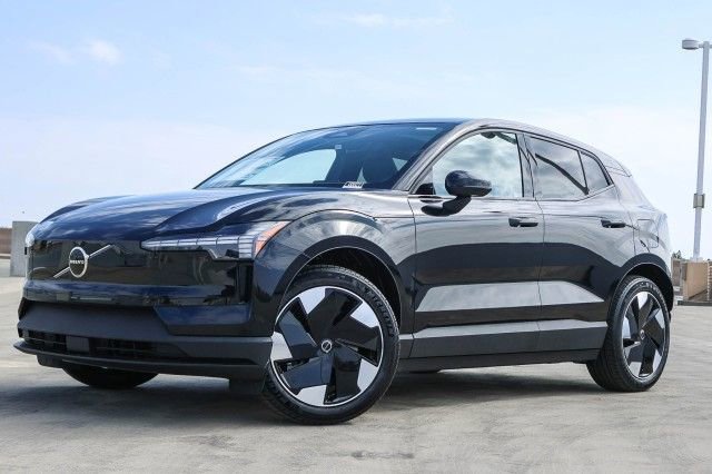 New 2025 Volvo EX30 Plus