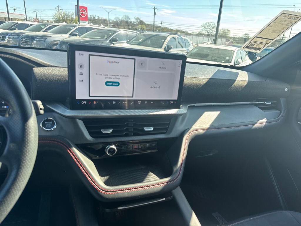 Used 2025 Ford Explorer ST-Line w/ ST-Line Street Pack image 14