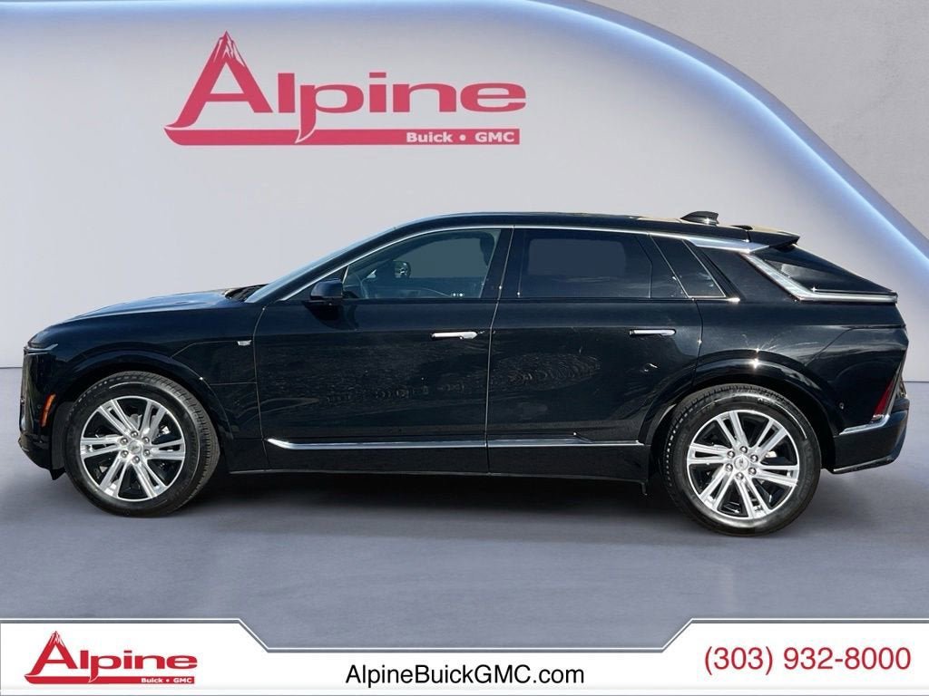 Certified 2024 Cadillac Lyriq Tech w/ Driver Assist Package AWD/4WD image 2