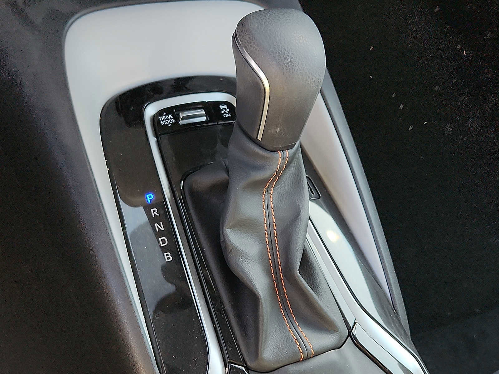 Used 2025 Toyota Corolla FX w/ Convenience Package image 14