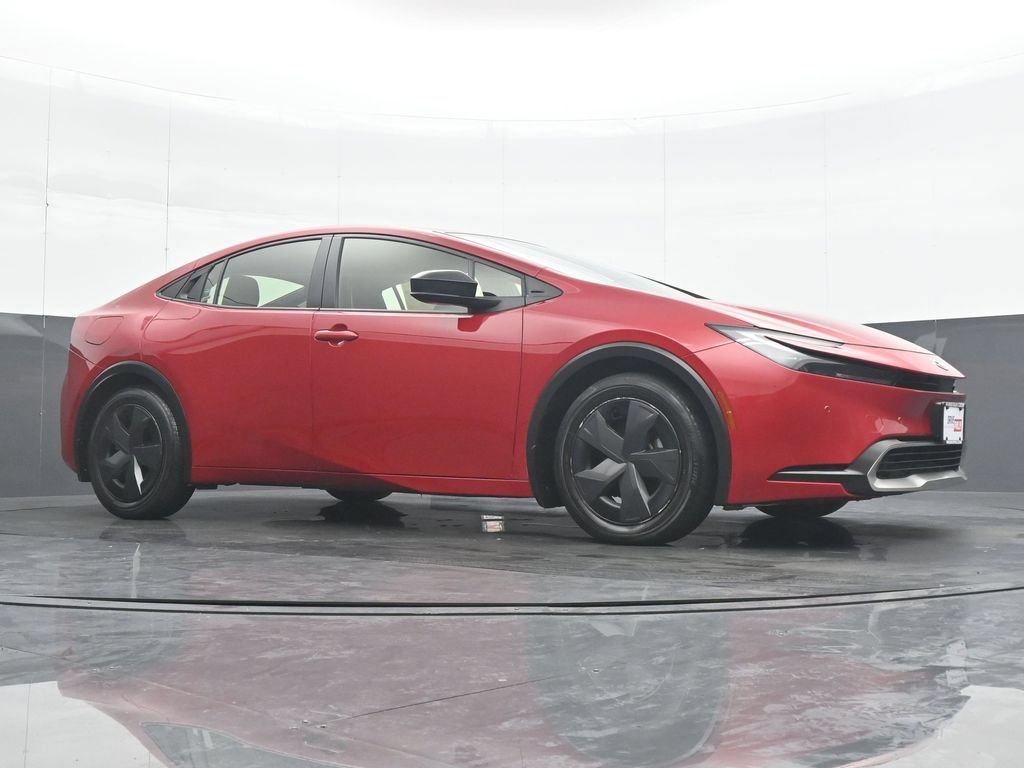 Used 2023 Toyota Prius Prime FWD image 36