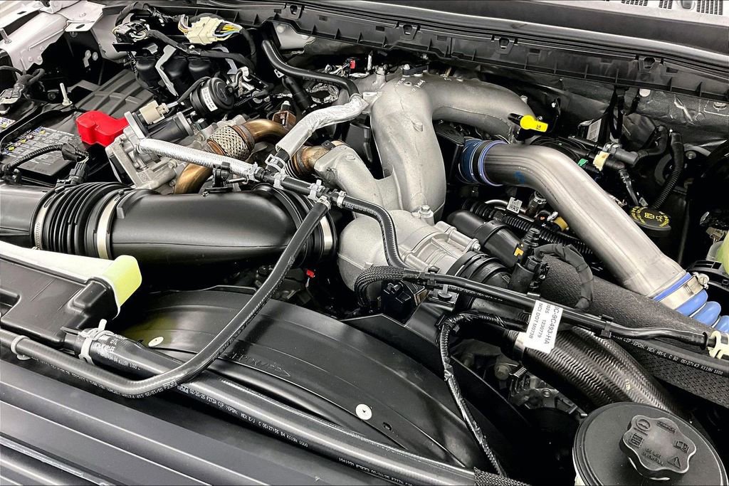 Certified 2025 Ford F250 XLT w/ FX4 Off-Road Package image 35