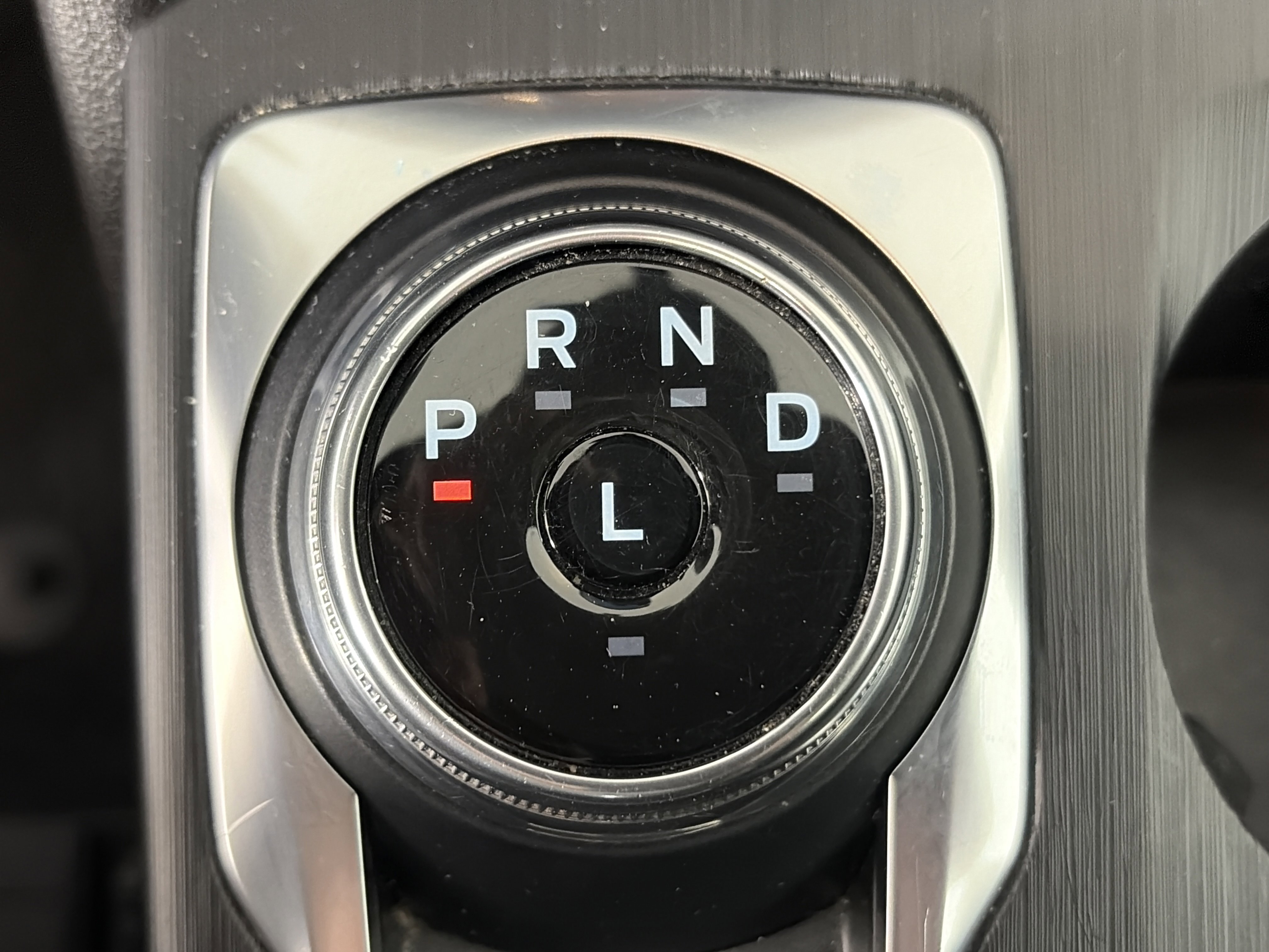 Used 2024 Ford Escape ST-Line image 30